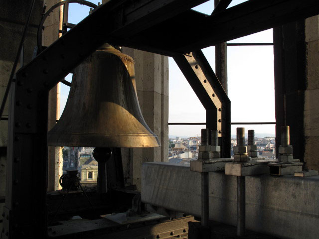 Glocke im Südturm der Votivkirche