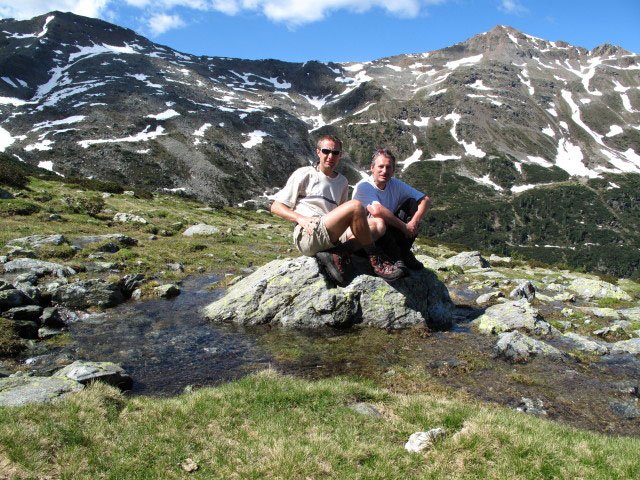 Ich und Erich neben Weg 13 zwischen Weg 5 und Weg 4 (13. Juni)