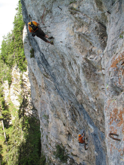 Bürgeralm-Klettersteig: Axel und Andreas in der Arena(variante)