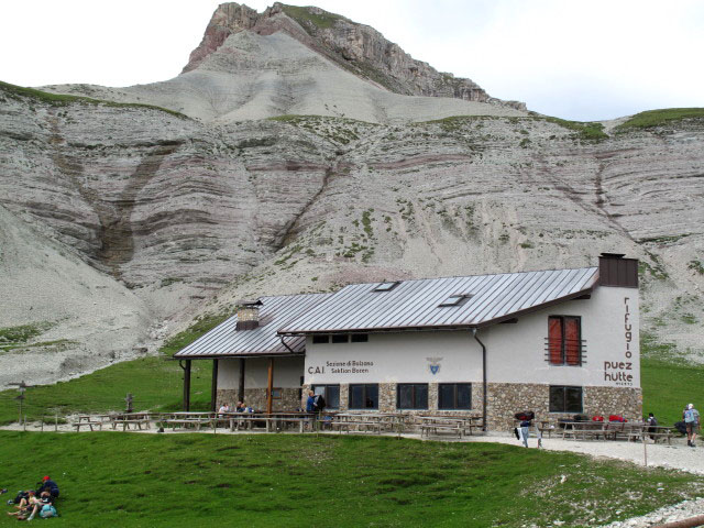 Puezhütte, 2.475 m (4. Juli)