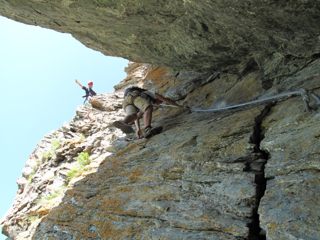 Falken-Klettersteig: Peter und Christoph in der Verschneidung (17. Juli)