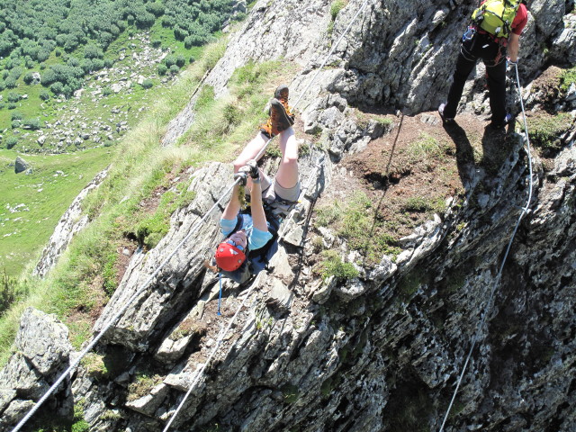 Falken-Klettersteig: Daniela auf der Seilbrücke (17. Juli)