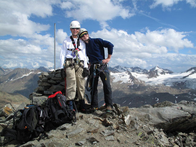 Ich und Reinhard auf der Vorderen Hintereisspitze, 3.437 m (16. Aug.)