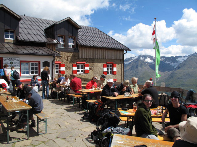 Daniela und Anke auf der Breslauer Hütte, 2.844 m (17. Aug.)