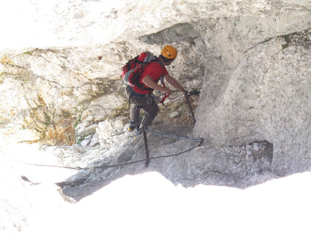 Stopselzieher-Klettersteig: Axel im Stopselzieher