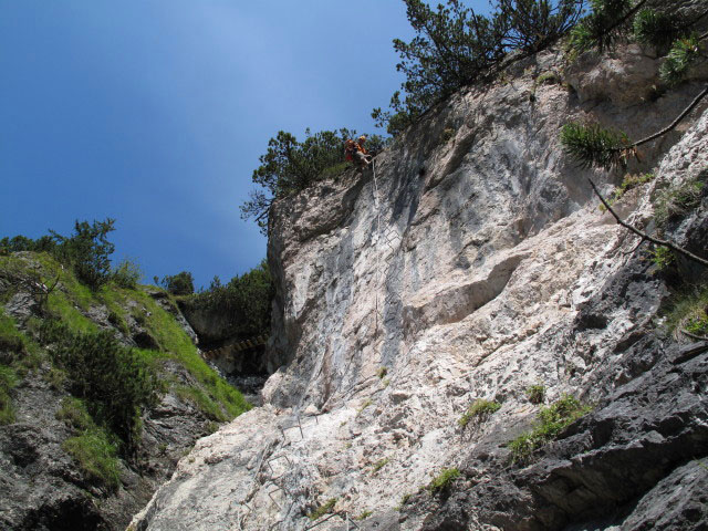 Gr&uuml;nstein-Klettersteig: Axel in der schwierigen Variante