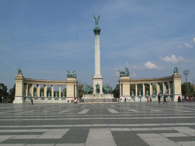 Heldenplatz (12. Sept.)
