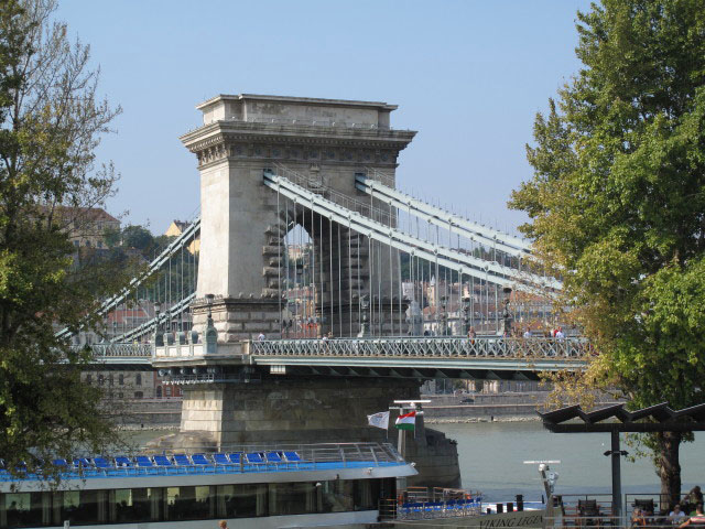 Kettenbr&uuml;cke (13. Sept.)