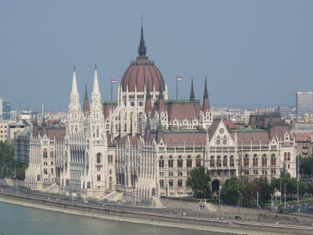 Parlamentsgeb&auml;ude (13. Sept.)