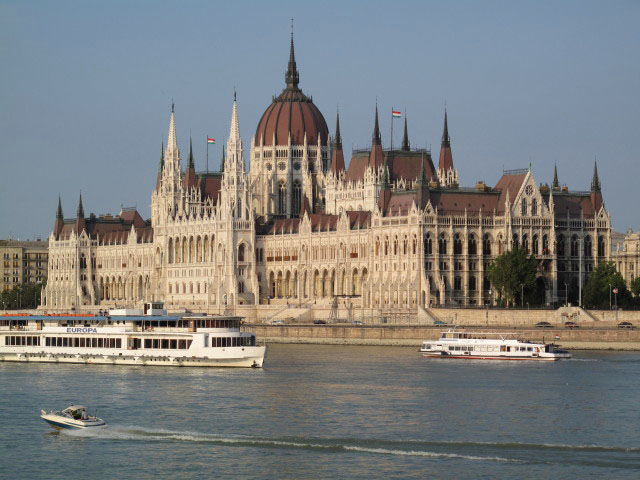 Parlamentsgeb&auml;ude (13. Sept.)