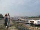 Daniela und ich neben der Donau zwischen Árpádbrücke und Margaretenbrücke (13. Sept.)