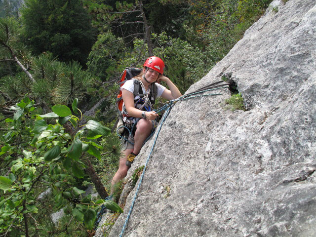 Sanduhrenparadies: Daniela beim Stand nach der dritten Seill&auml;nge
