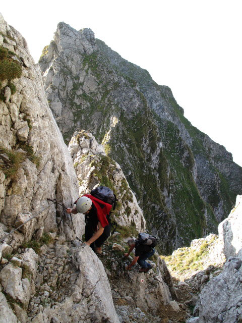 Reinhard und ? auf Weg 825 zwischen Hochgrubach und Kopftörl (26. Sept.)