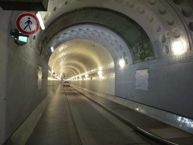 Alter Elbtunnel (29. Okt.)