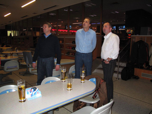 Anton, Hans und Harald im Brunswick Bowling-Center Wien Prater