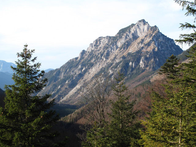 Traunstein vom Durchgang aus