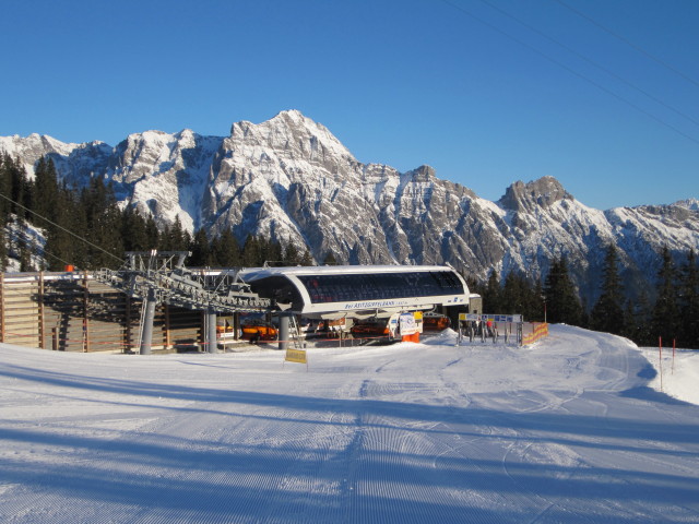 Talstation der 8er Sessel Asitzgipfelbahn, 1.647 m (16. Jän.)