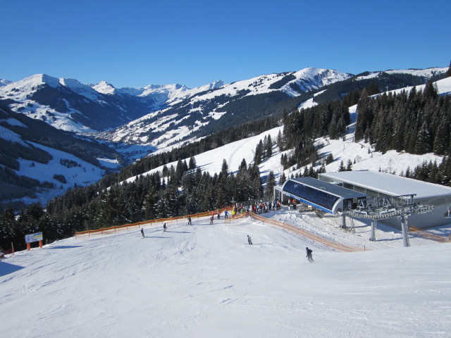 Talstation des Magic 6er Bergeralm, 1.380 m (16. Jän.)