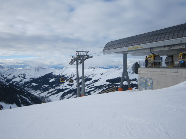 Bergstation der Westgipfelbahn, 2.096 m (17. Jän.)