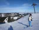 Mama bei der Bergstation des Almlifts