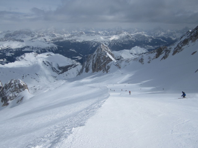 Abfahrt der Pendelbahn Malga-Punta Rocca (15. März)