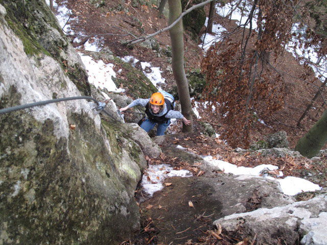 Klettersteig E 60: Sabrina im Einstieg