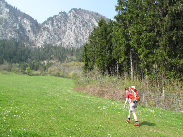 Daniela zwischen Maiersdorf und Wandfußsteig