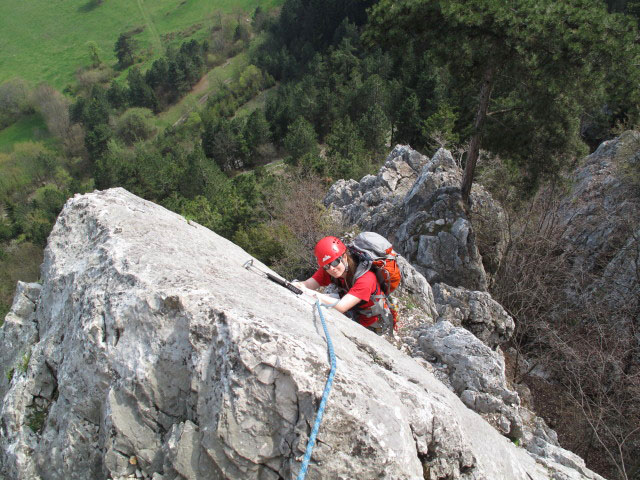 Tirolersteig: Daniela in der 3. Seillänge