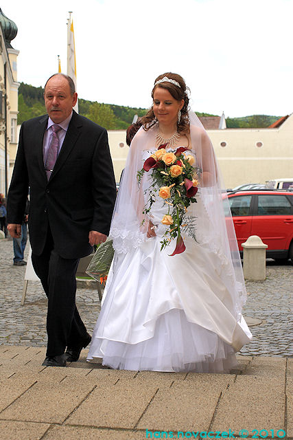 Wolfgang und Daniela im Stift Heiligenkreuz (7. Mai) © novaczek.at