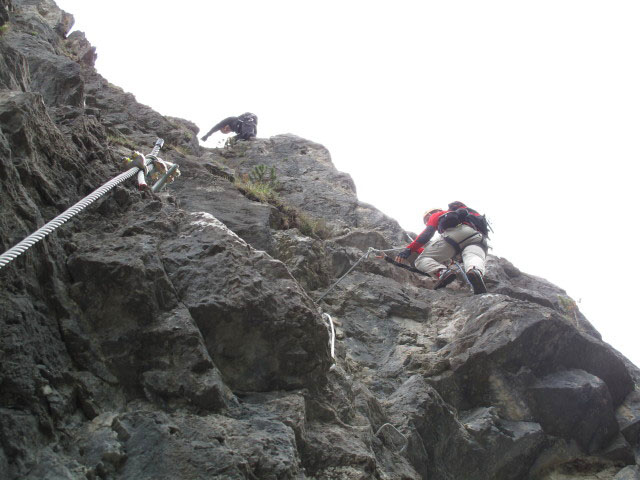 Adrenalin-Klettersteig: Werner und Axel in der Luna-Variante des ersten Pfeilers