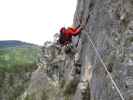 Adrenalin-Klettersteig: Axel in der Gipfelwand