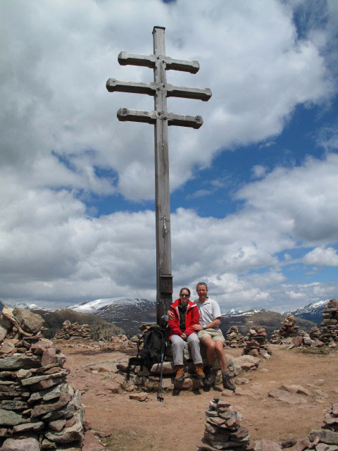 Daniela und ich am Schöneck, 2.001 m (23. Mai)