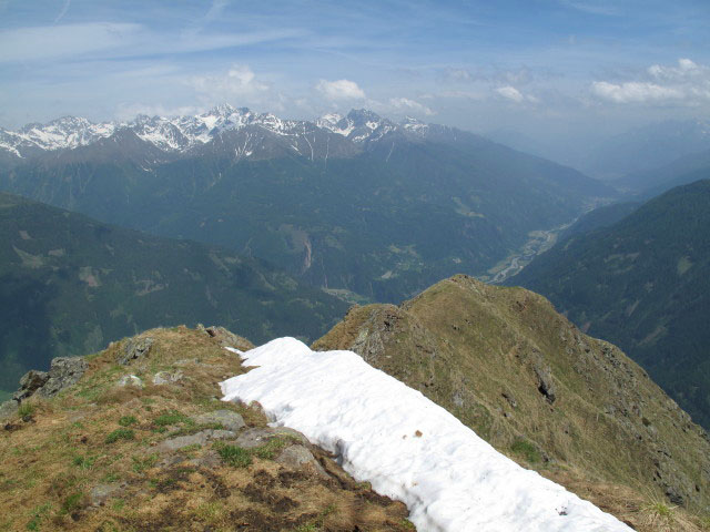 vom Rotem K&ouml;gele Richtung S&uuml;dosten (11. Juni)