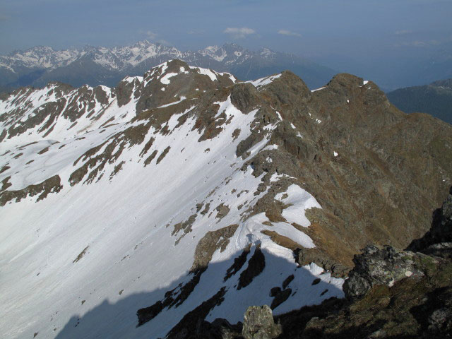 vom Kreuzberg Richtung Osten (11. Juni)