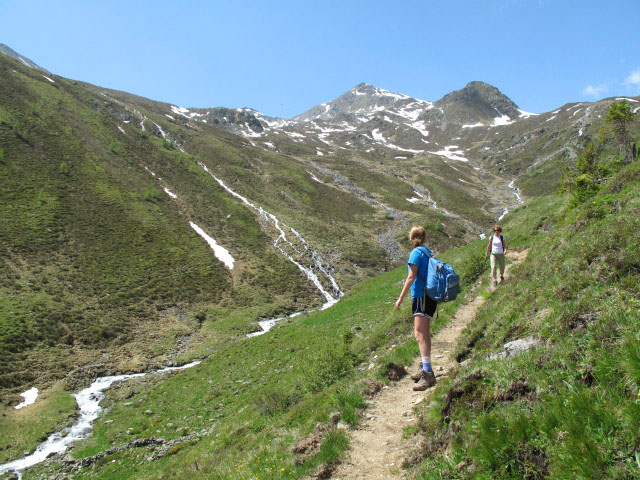 Sarah und Burnet im Steinkastal (12. Juni)