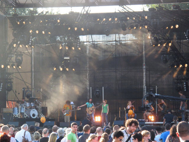 Anna F. auf der Fest-B&uuml;hne (27. Juni)