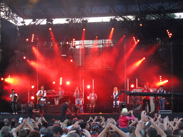 Die Seer auf der Fest-B&uuml;hne (27. Juni)