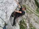 Heli-Kraft-Klettersteig: Reinhard auf der Holzpendelbrücke