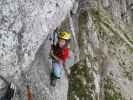 Heli-Kraft-Klettersteig: Richard auf der Holzpendelbrücke