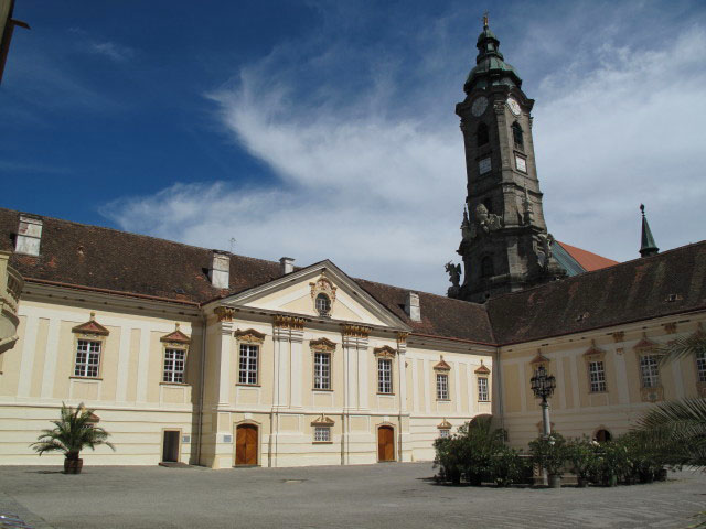 Prälatenhof