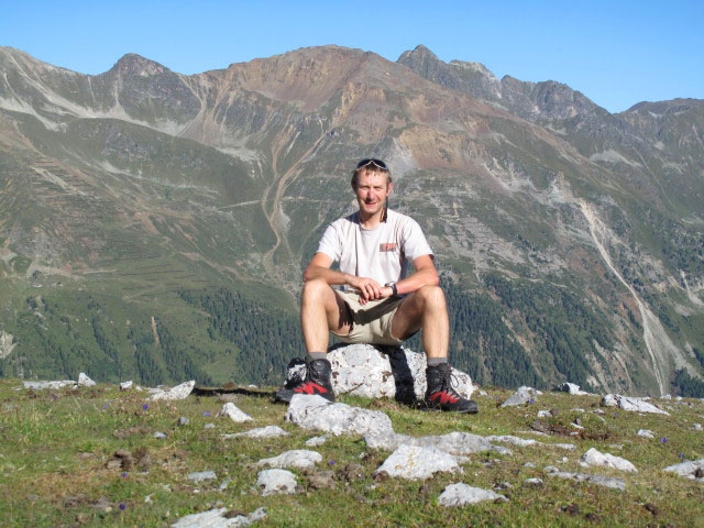 Ich auf der Tabarettakugel (22. Aug.)