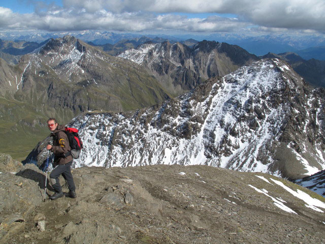 Erich auf Weg 18 zwischen Wilder Kreuzspitze und Rauhtaljoch (11. Sep.)