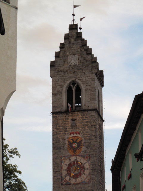 Zw&ouml;lferturm