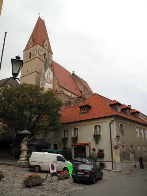 Pfarrkirche von Weißenkirchen in der Wachau, 224 m