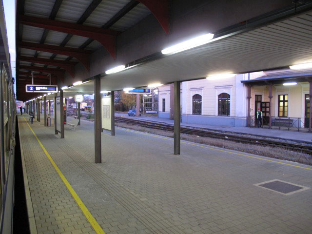Bahnhof G&auml;nserndorf, 155 m
