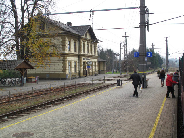 Bahnhof Gro&szlig; Weikersdorf, 204 m