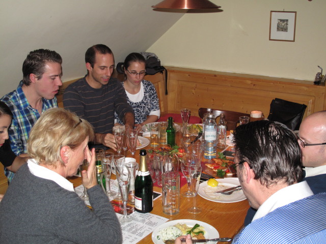 ?, ?, ?, ?, Brigitte, ? und ? im Grinzinger Br&auml;u