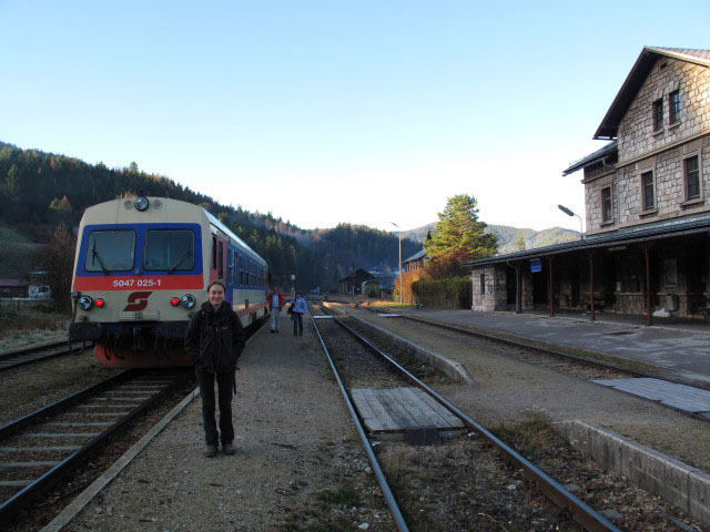 Carmen im Bahnhof St. Aegyd am Neuwalde, 571 m