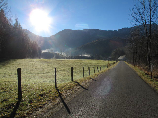 Weißenbachtal zwischen Grieshof und Vornthal