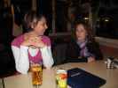 Elisabeth und Barbara im Strandcafe